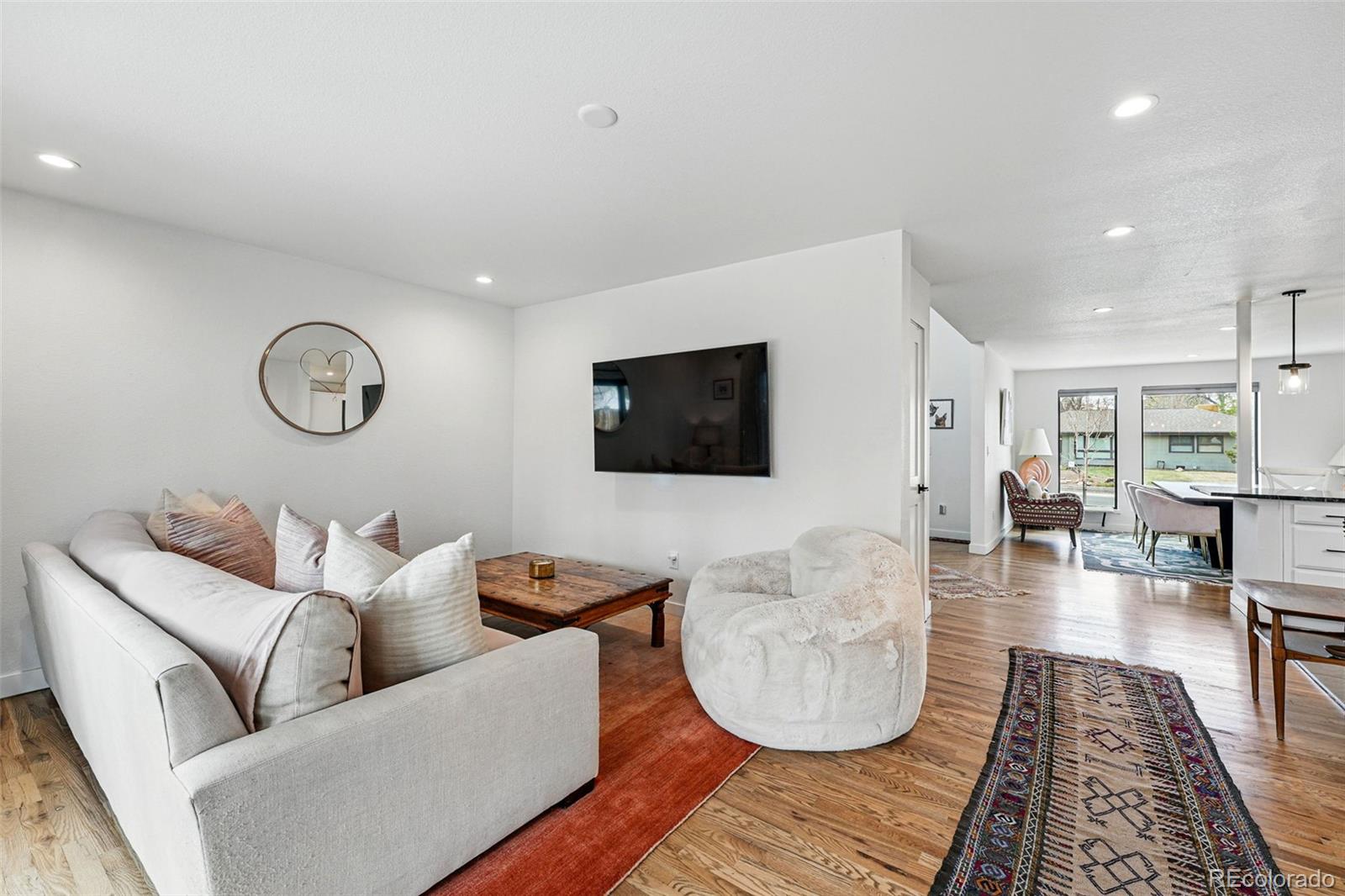 MLS Image #15 for 1220 s elm street,denver, Colorado
