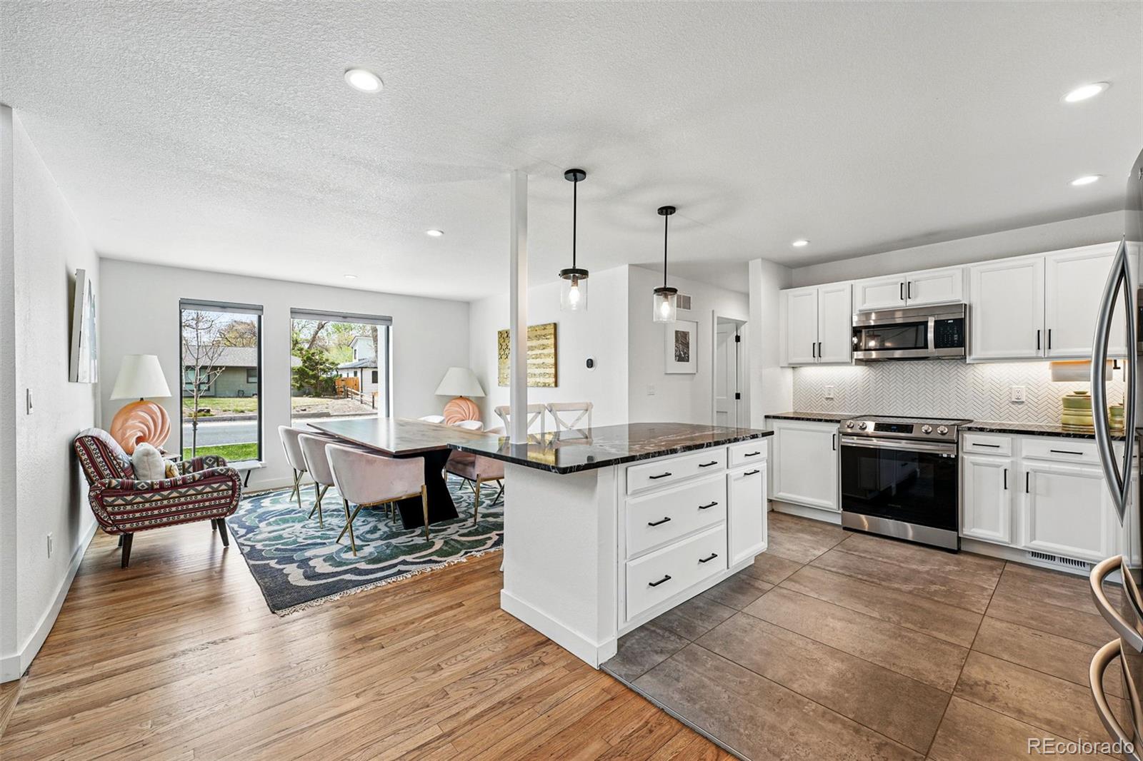MLS Image #2 for 1220 s elm street,denver, Colorado