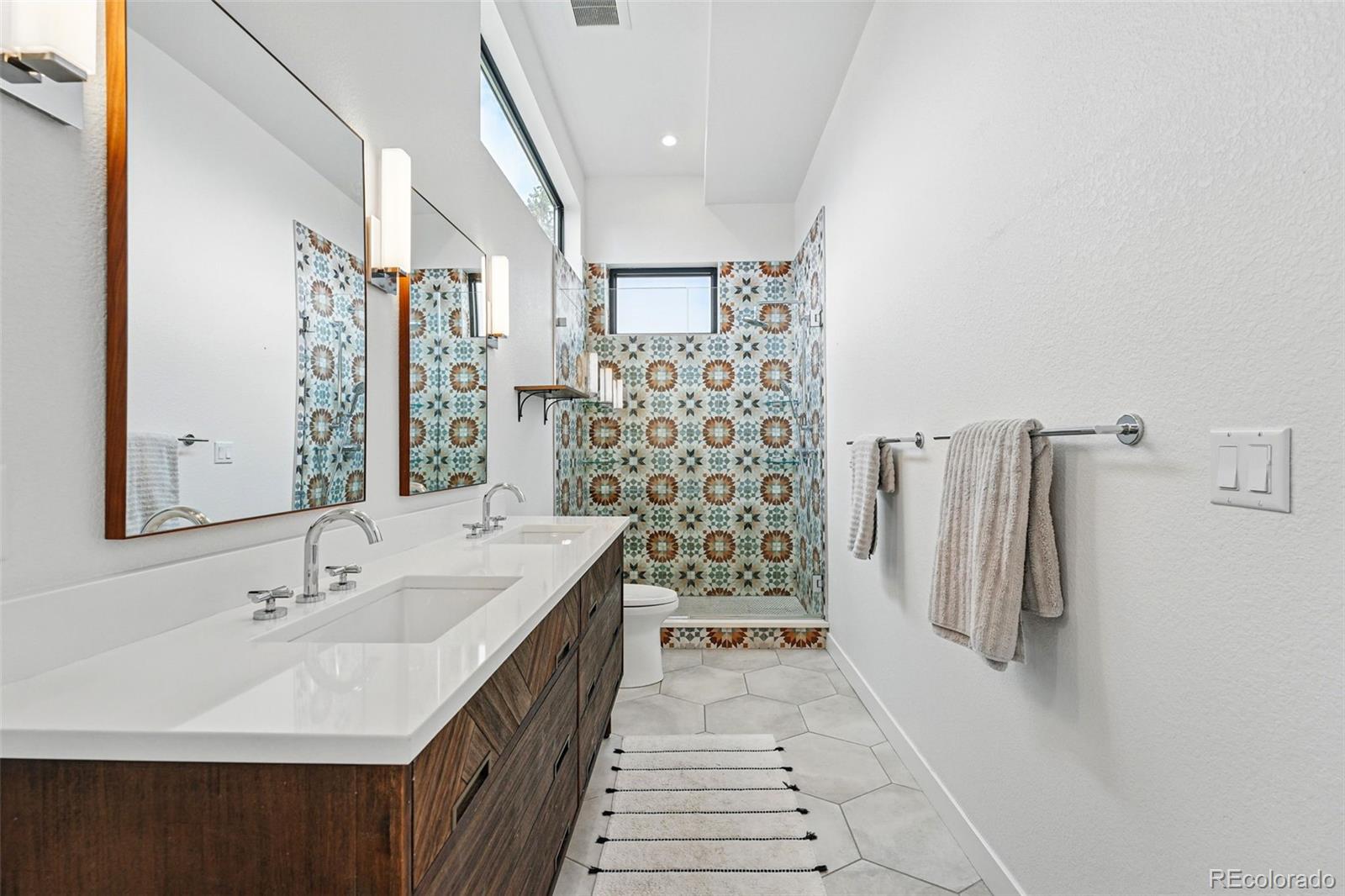 MLS Image #34 for 1220 s elm street,denver, Colorado