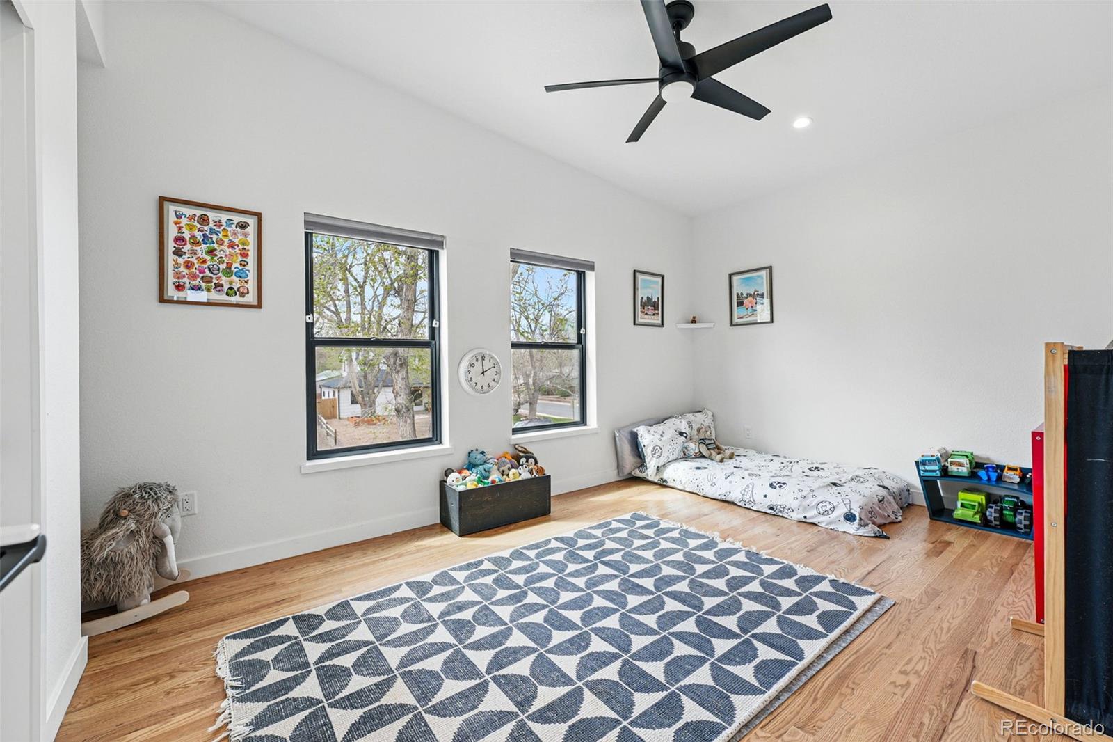 MLS Image #37 for 1220 s elm street,denver, Colorado