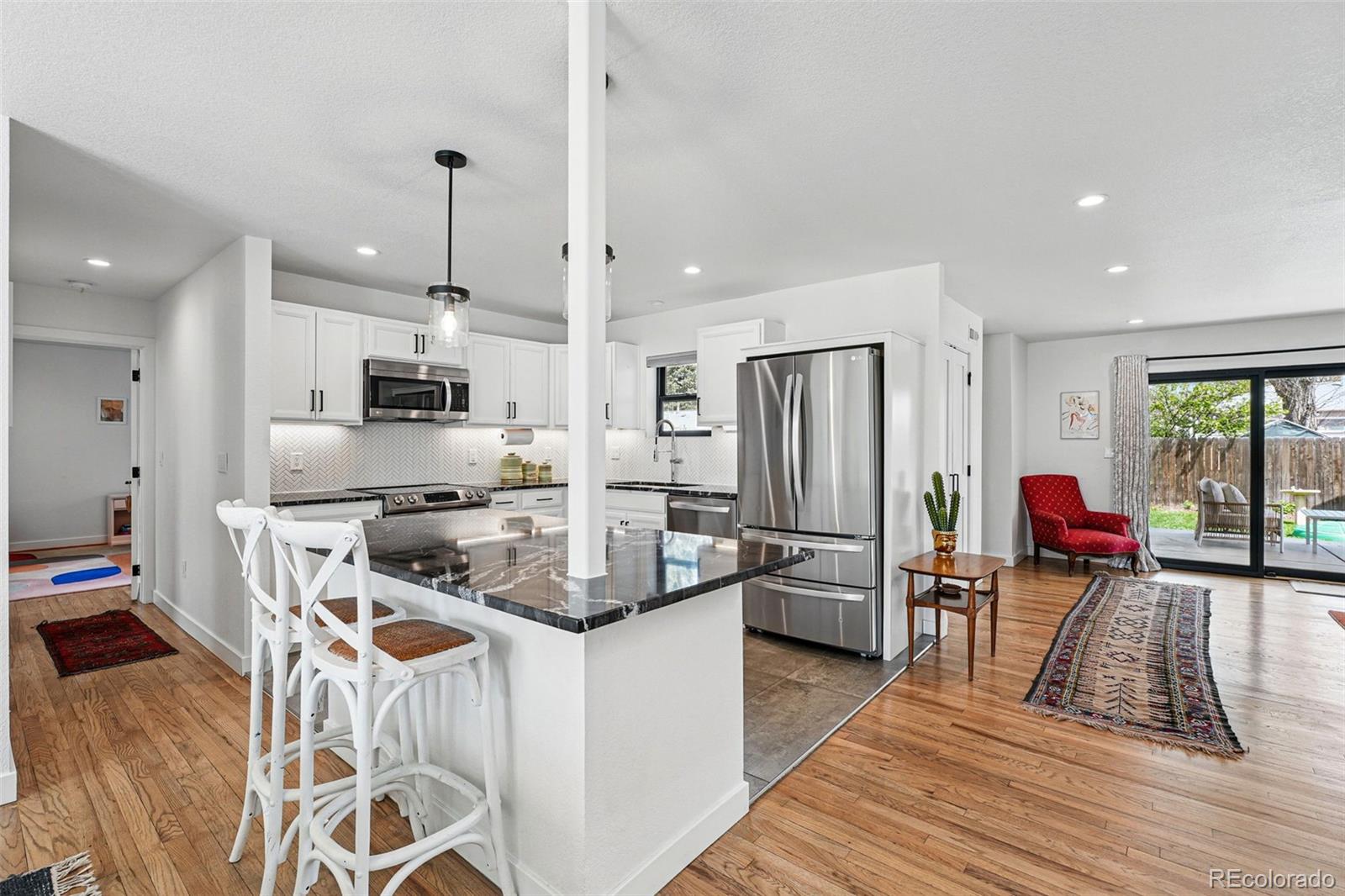 MLS Image #4 for 1220 s elm street,denver, Colorado