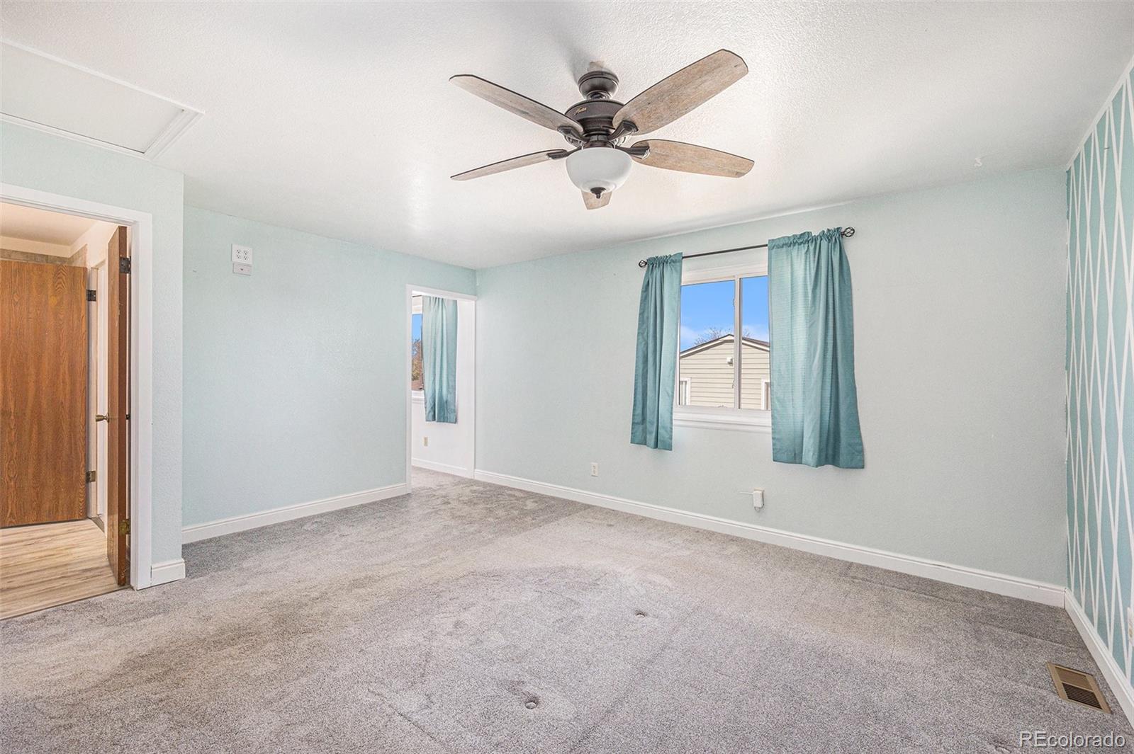 MLS Image #13 for 1923  ensenada court,aurora, Colorado