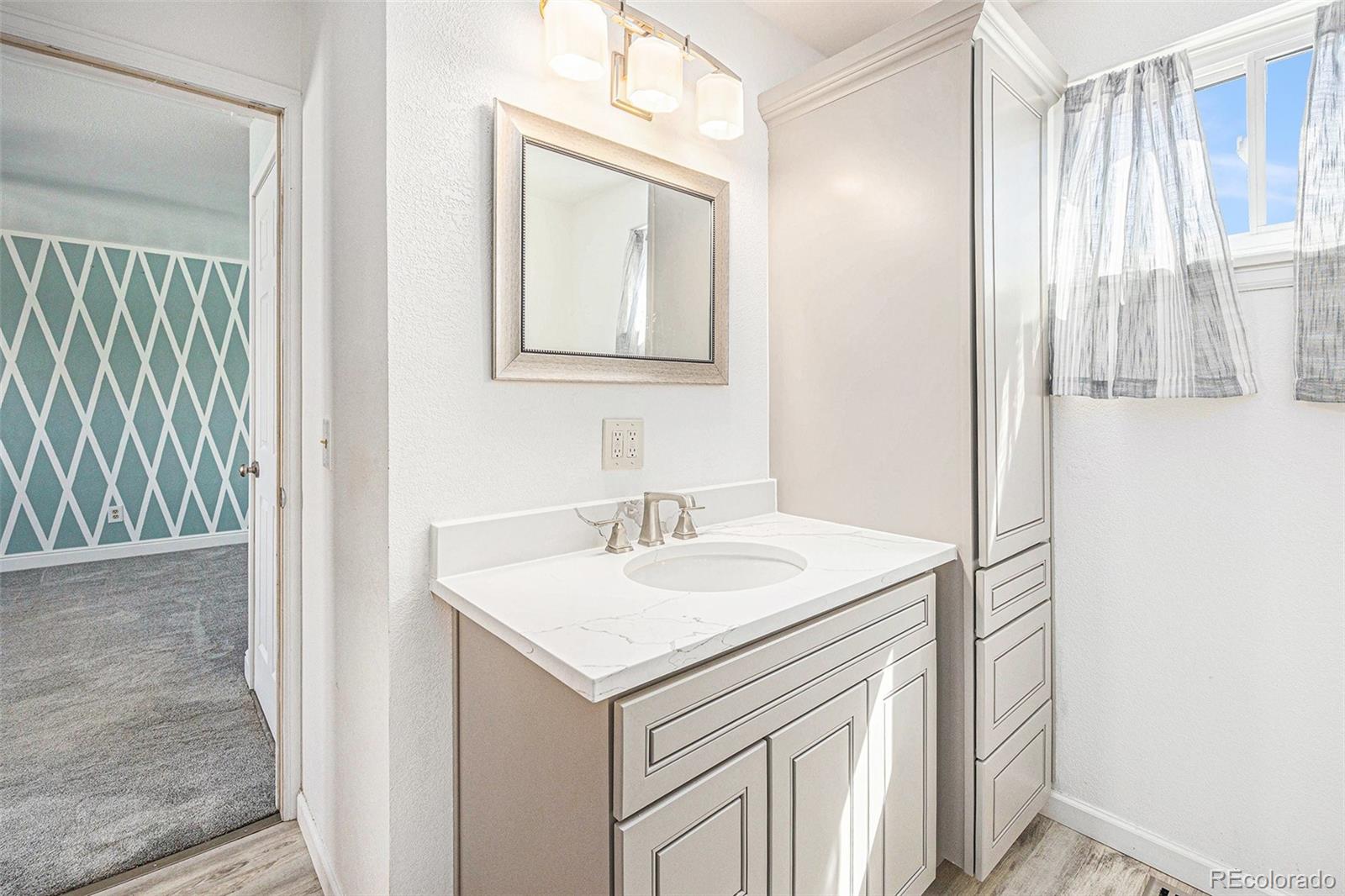 MLS Image #16 for 1923  ensenada court,aurora, Colorado