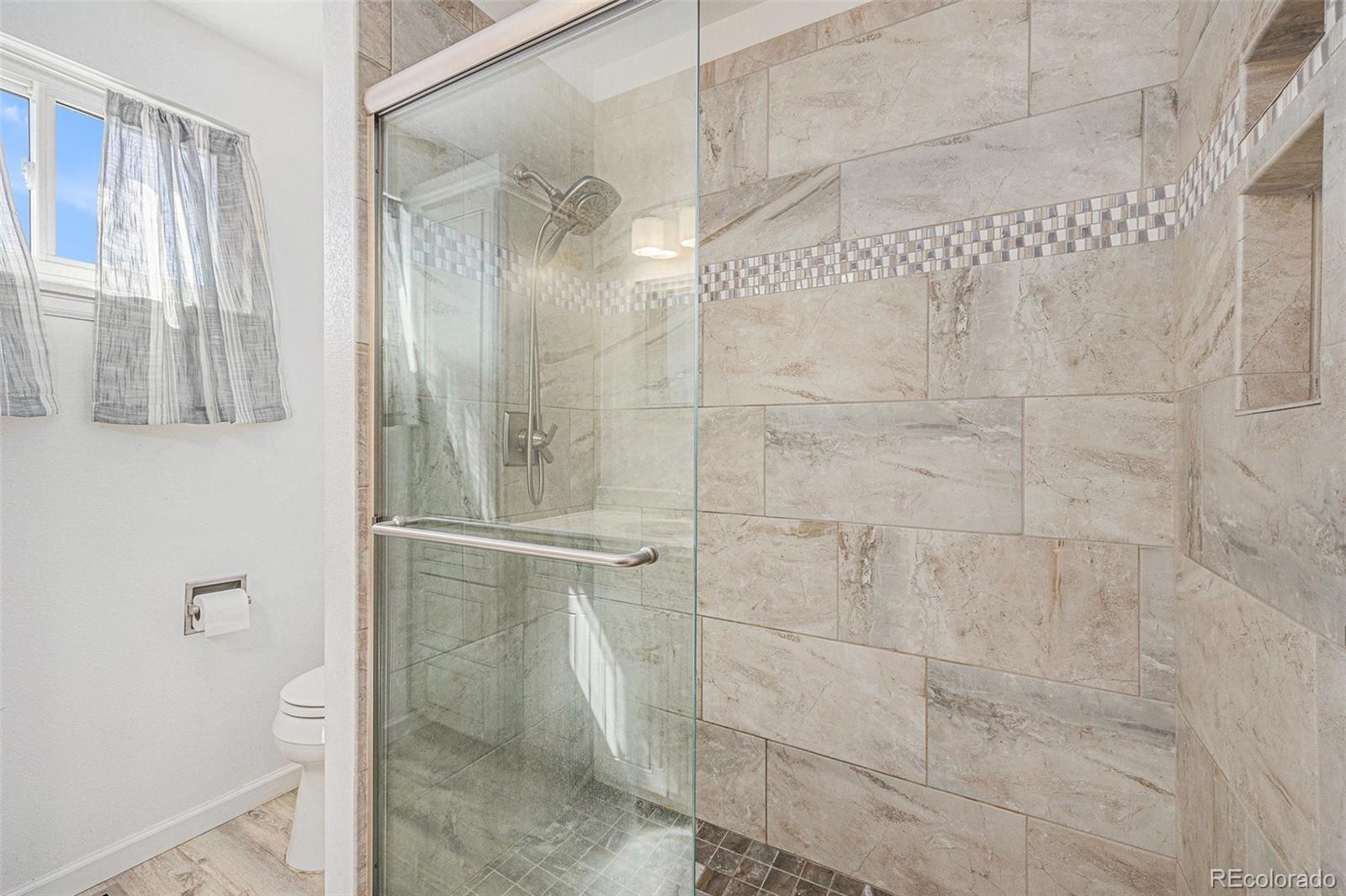 MLS Image #17 for 1923  ensenada court,aurora, Colorado