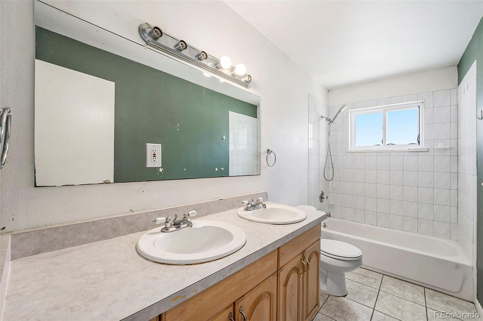 MLS Image #5 for 2109  jackson street,golden, Colorado