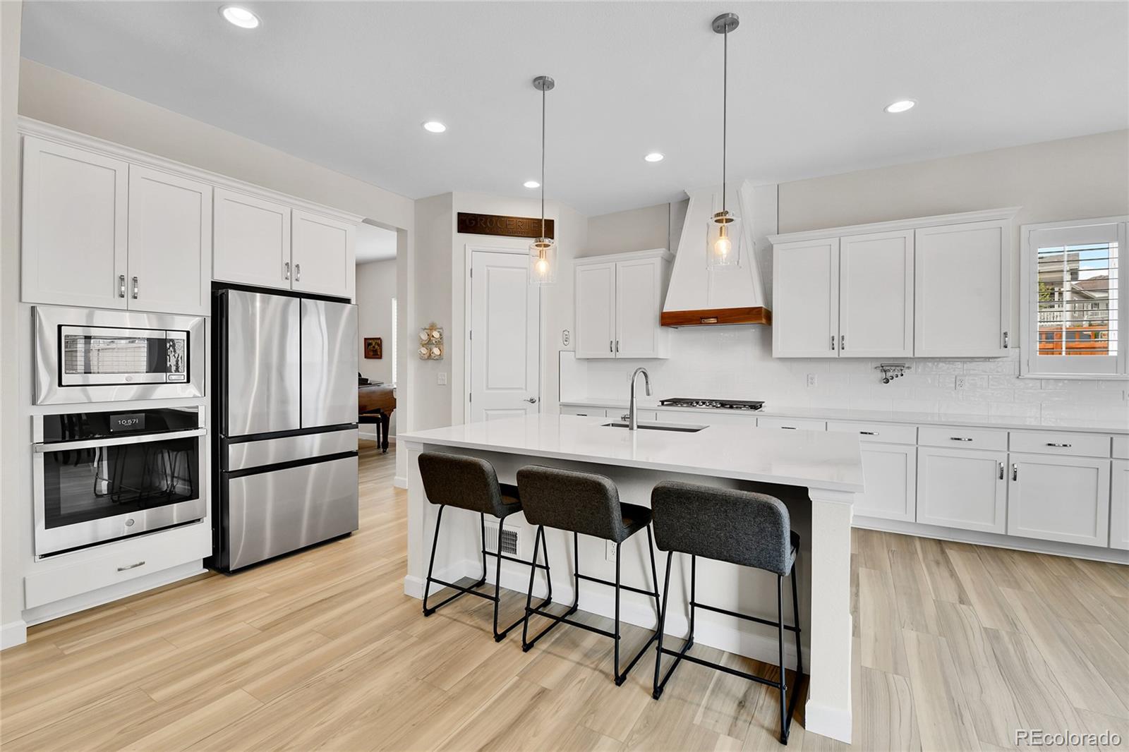 MLS Image #6 for 1195  melting snow way,castle rock, Colorado