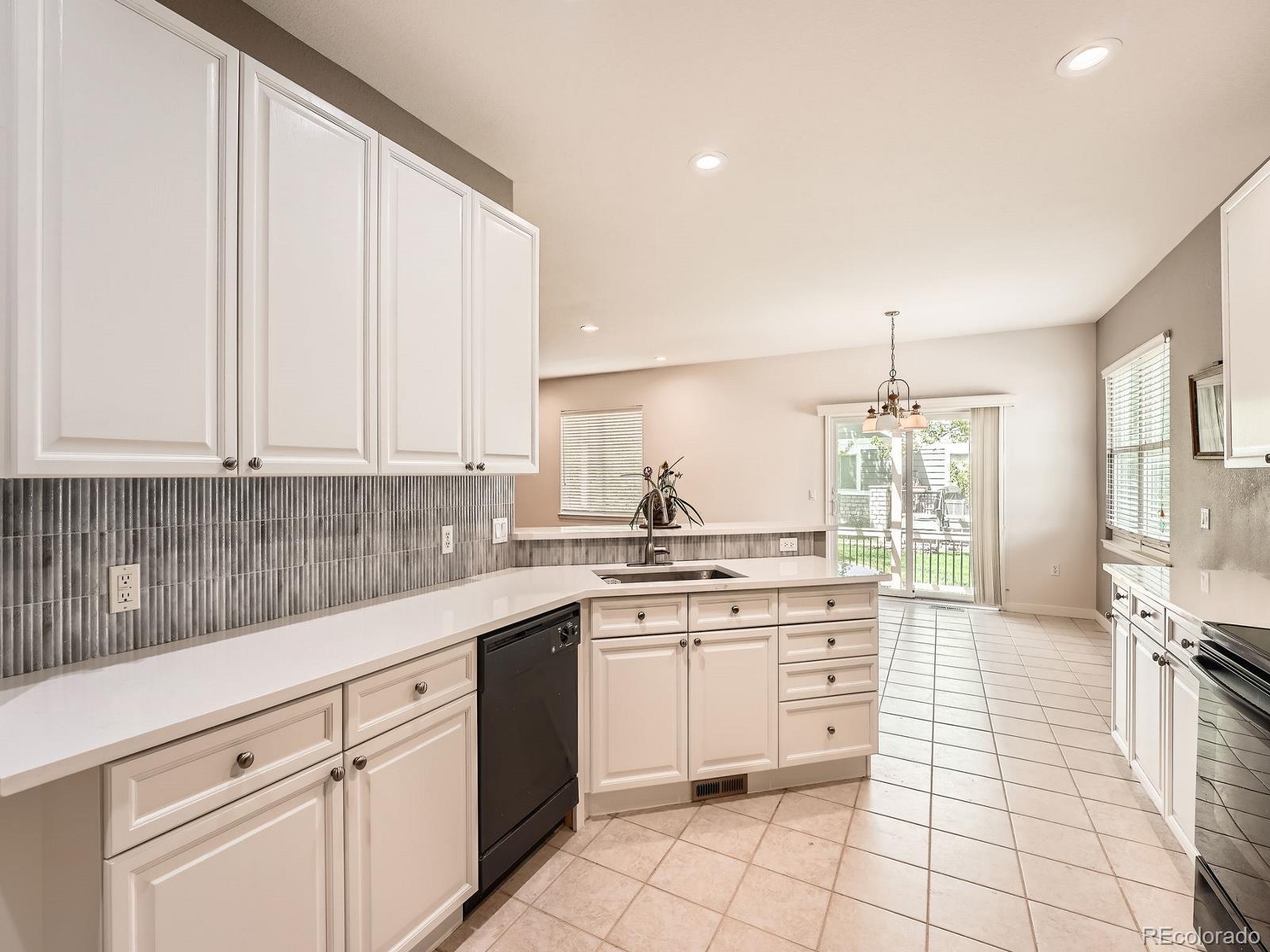 MLS Image #13 for 7922 s algonquian way,aurora, Colorado