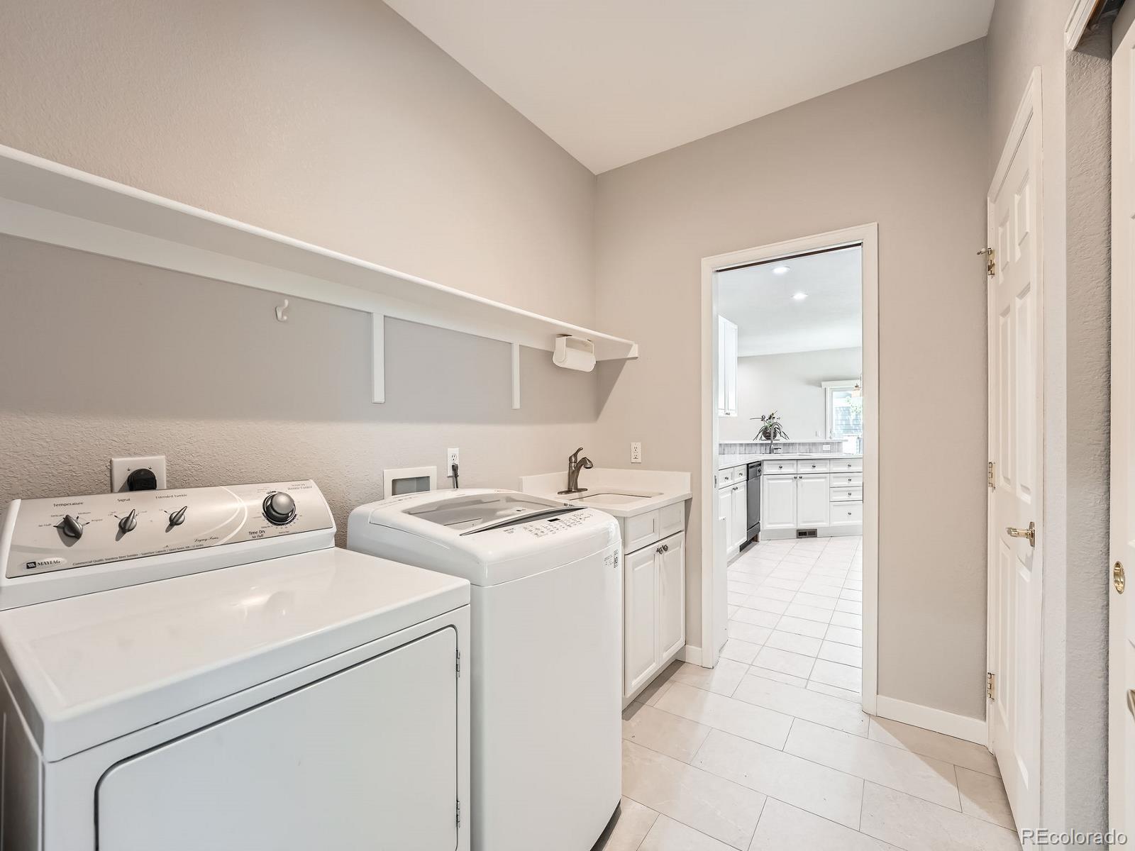MLS Image #25 for 7922 s algonquian way,aurora, Colorado