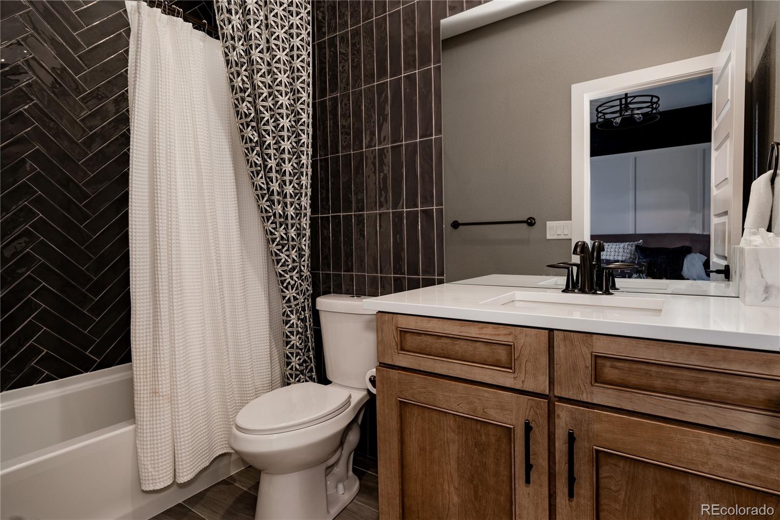 MLS Image #32 for 27608 e ottawa avenue,aurora, Colorado
