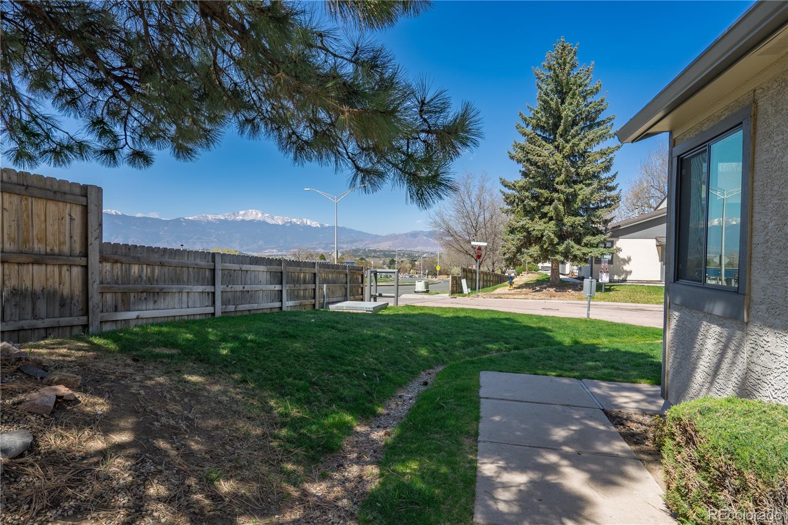 MLS Image #2 for 4521  castlepoint drive,colorado springs, Colorado