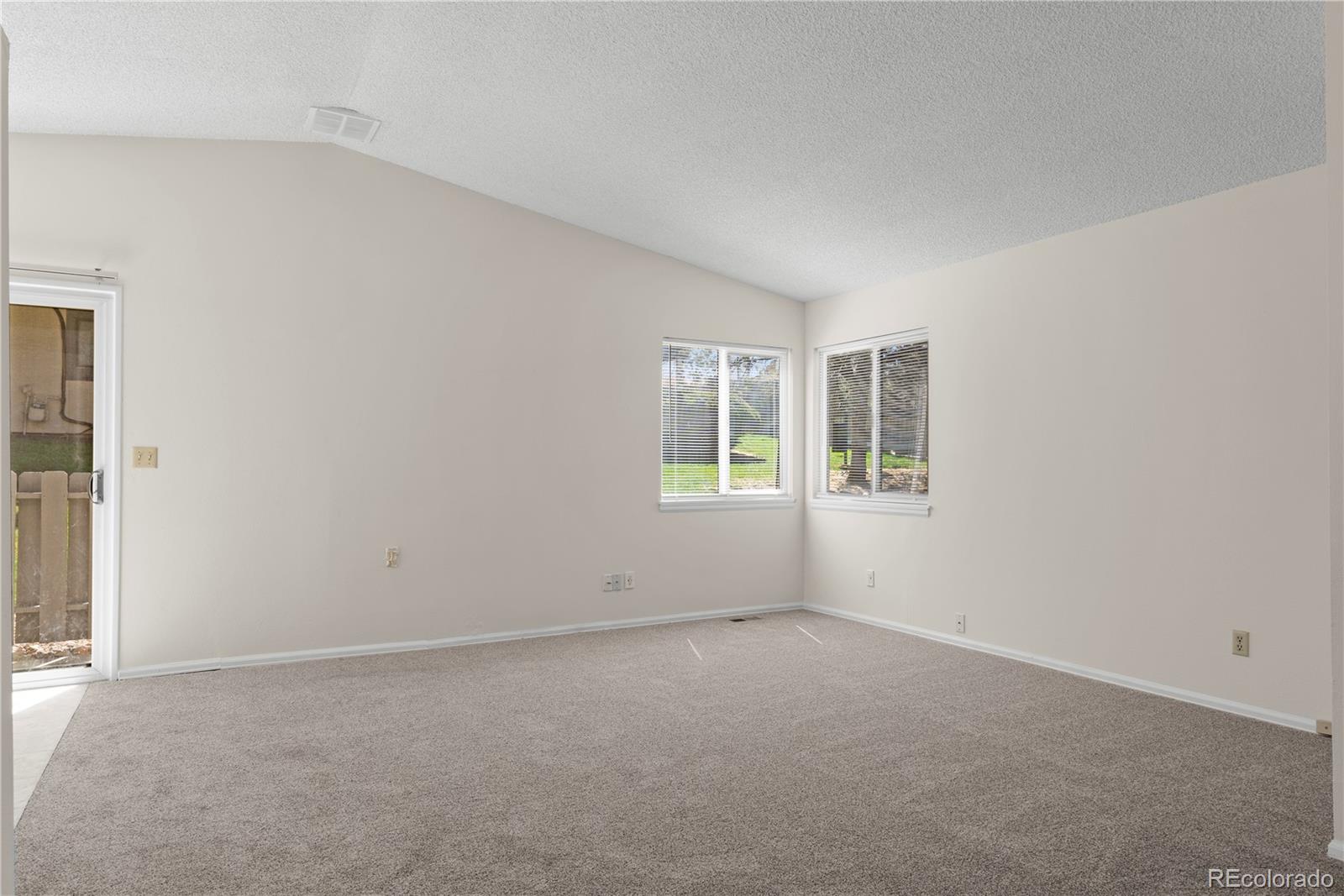 MLS Image #7 for 4521  castlepoint drive,colorado springs, Colorado