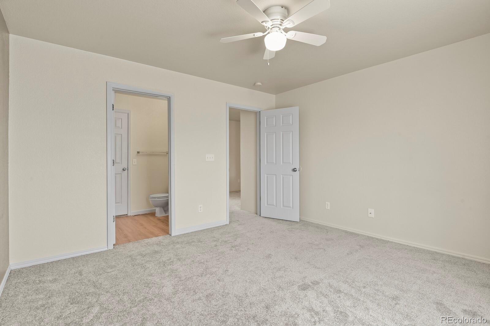 MLS Image #11 for 21422 e 47th avenue,denver, Colorado