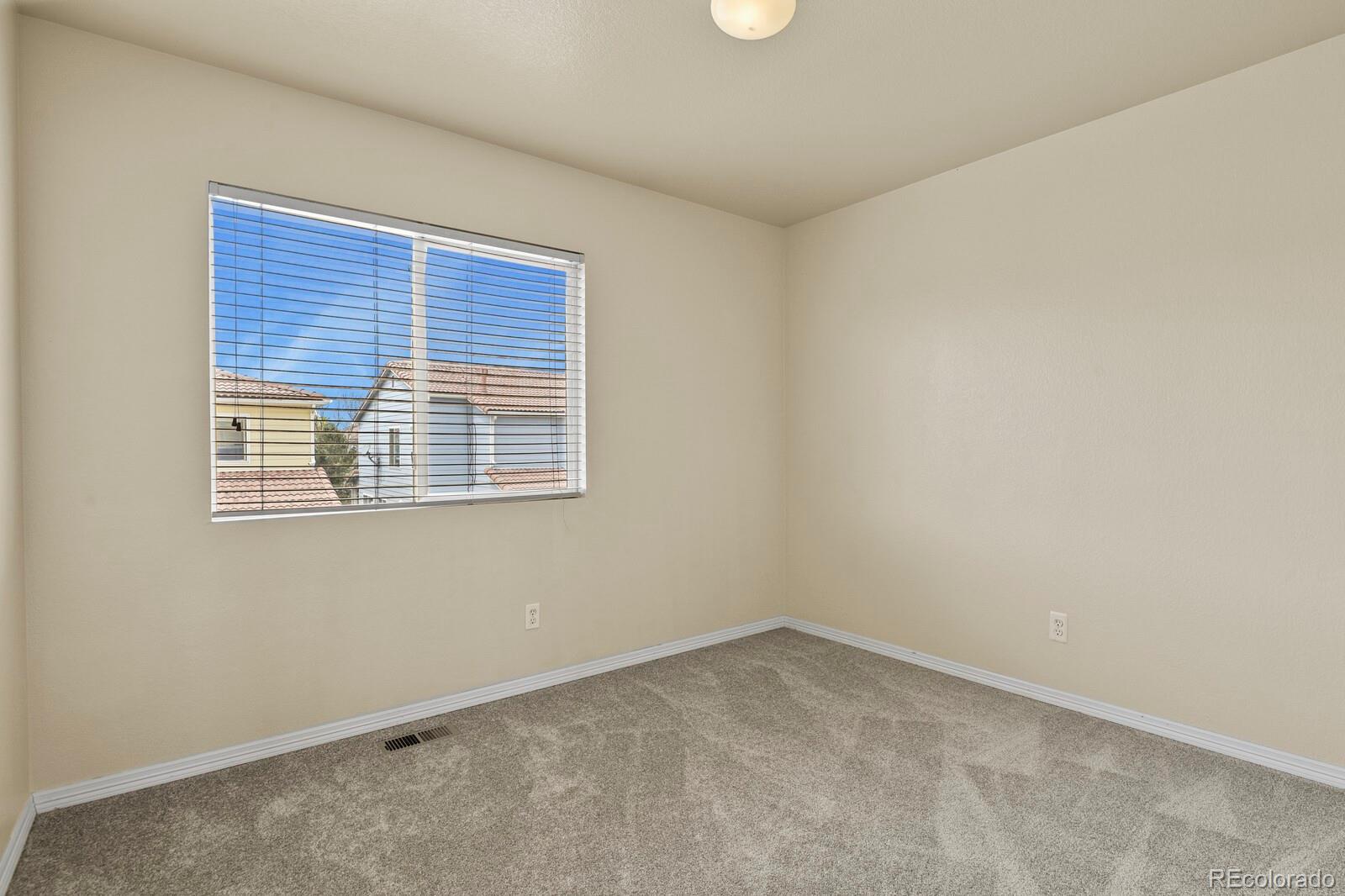 MLS Image #13 for 21422 e 47th avenue,denver, Colorado