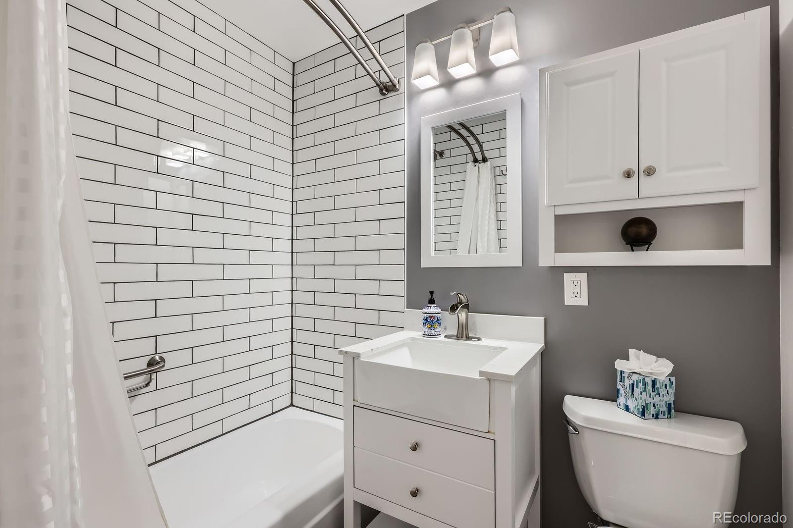 MLS Image #19 for 6773 e baker place,denver, Colorado
