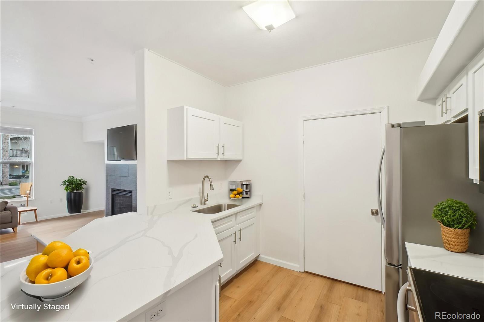 MLS Image #11 for 19019 e warren drive,aurora, Colorado