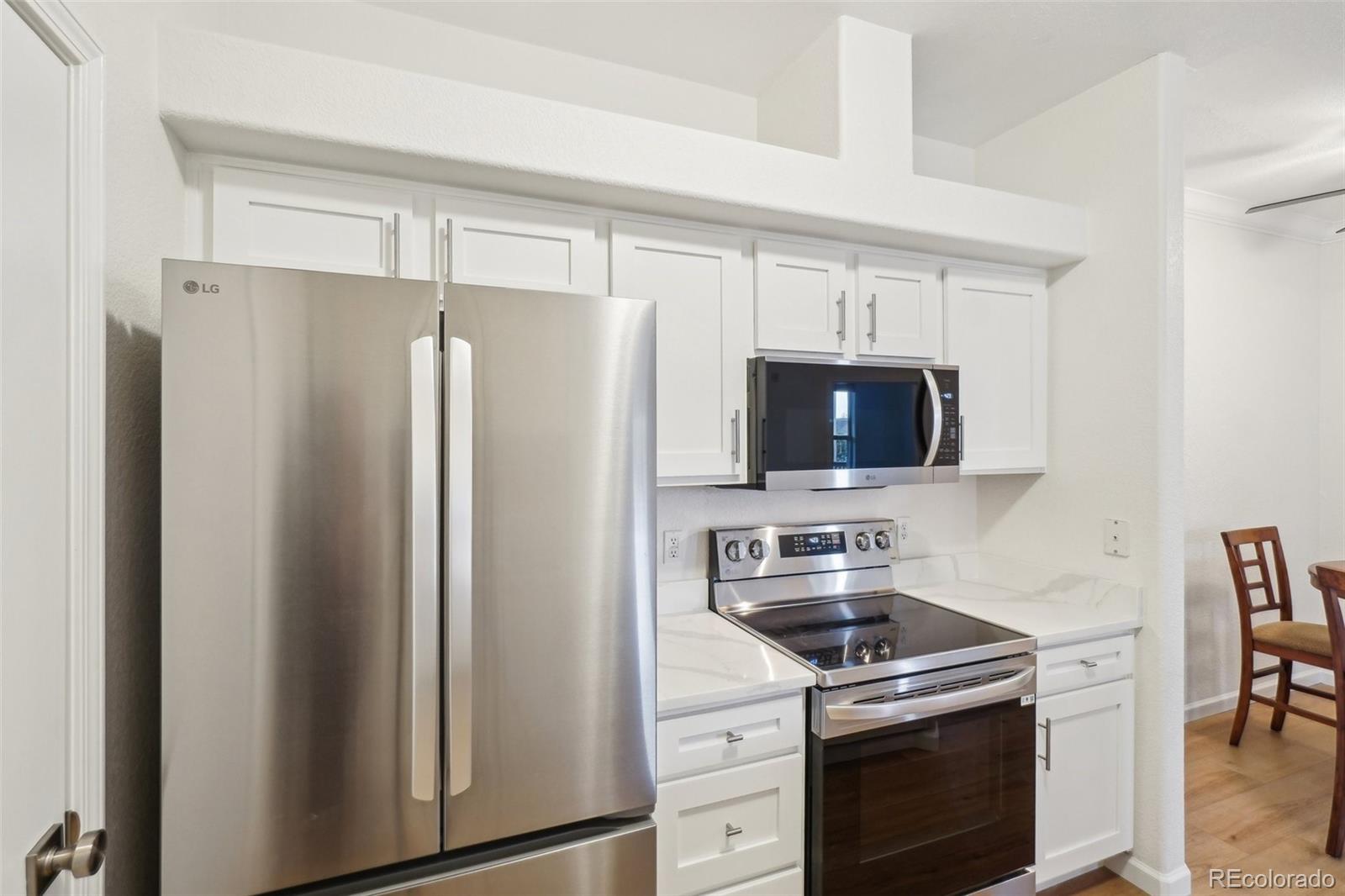 MLS Image #12 for 19019 e warren drive,aurora, Colorado