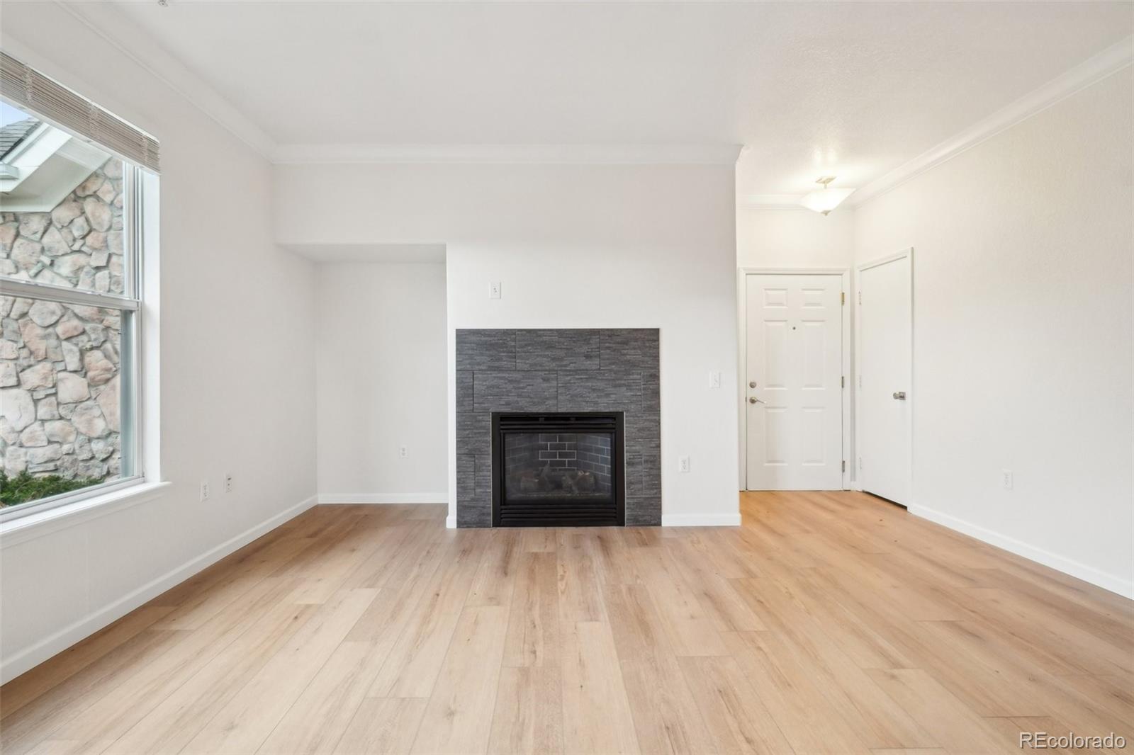 MLS Image #2 for 19019 e warren drive,aurora, Colorado