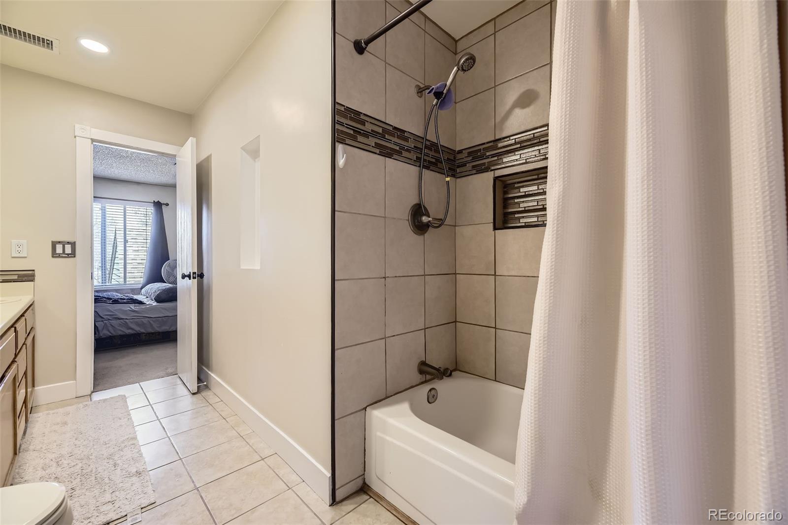 MLS Image #14 for 3596 s depew street,lakewood, Colorado