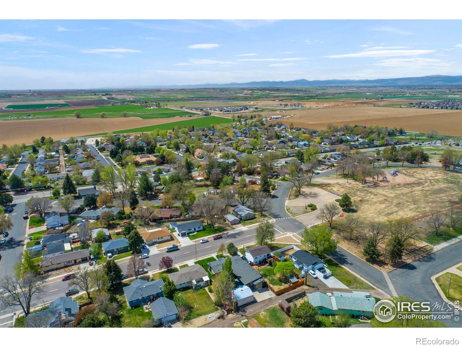 MLS Image #34 for 1021  charlotte street,johnstown, Colorado