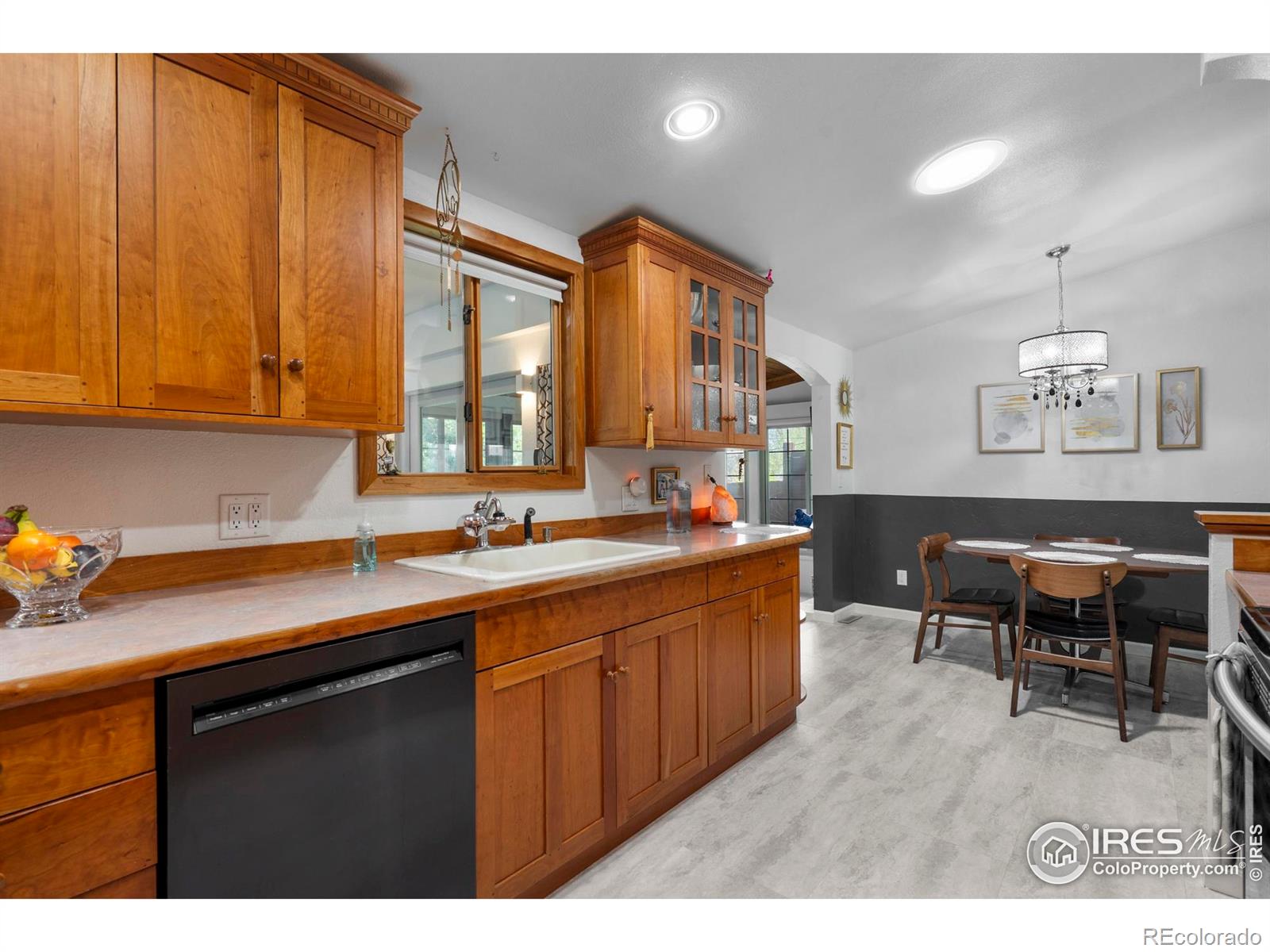 MLS Image #7 for 1021  charlotte street,johnstown, Colorado