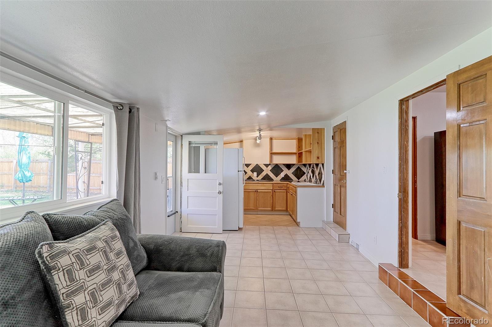 MLS Image #10 for 2561 s carey way,denver, Colorado