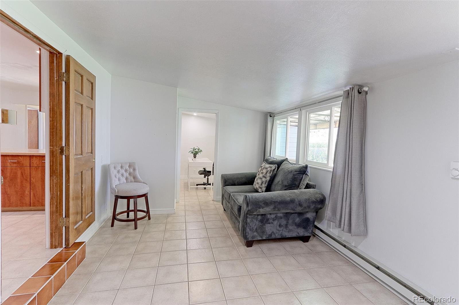 MLS Image #11 for 2561 s carey way,denver, Colorado