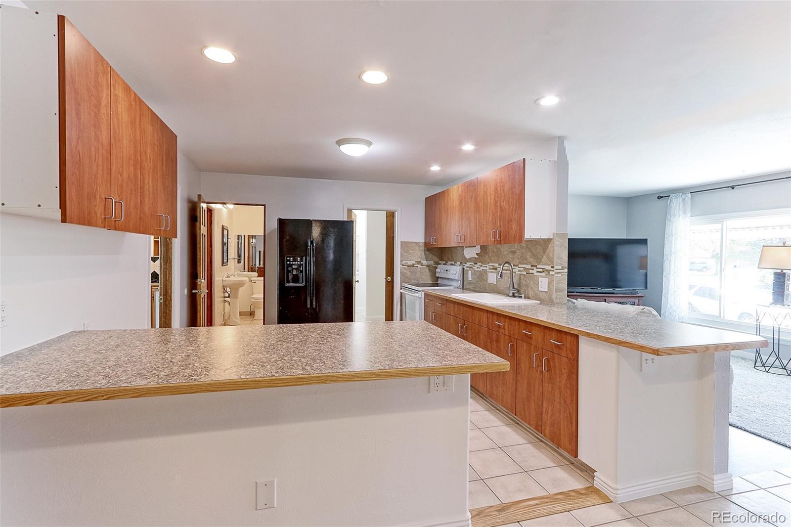 MLS Image #5 for 2561 s carey way,denver, Colorado