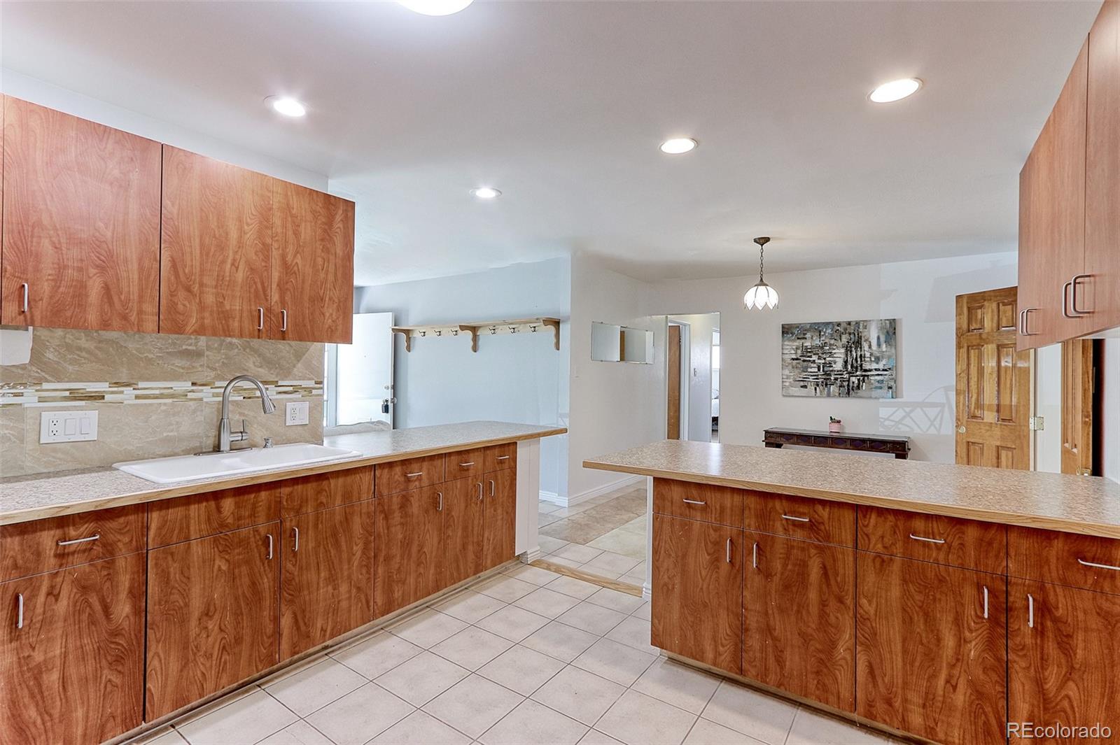 MLS Image #6 for 2561 s carey way,denver, Colorado