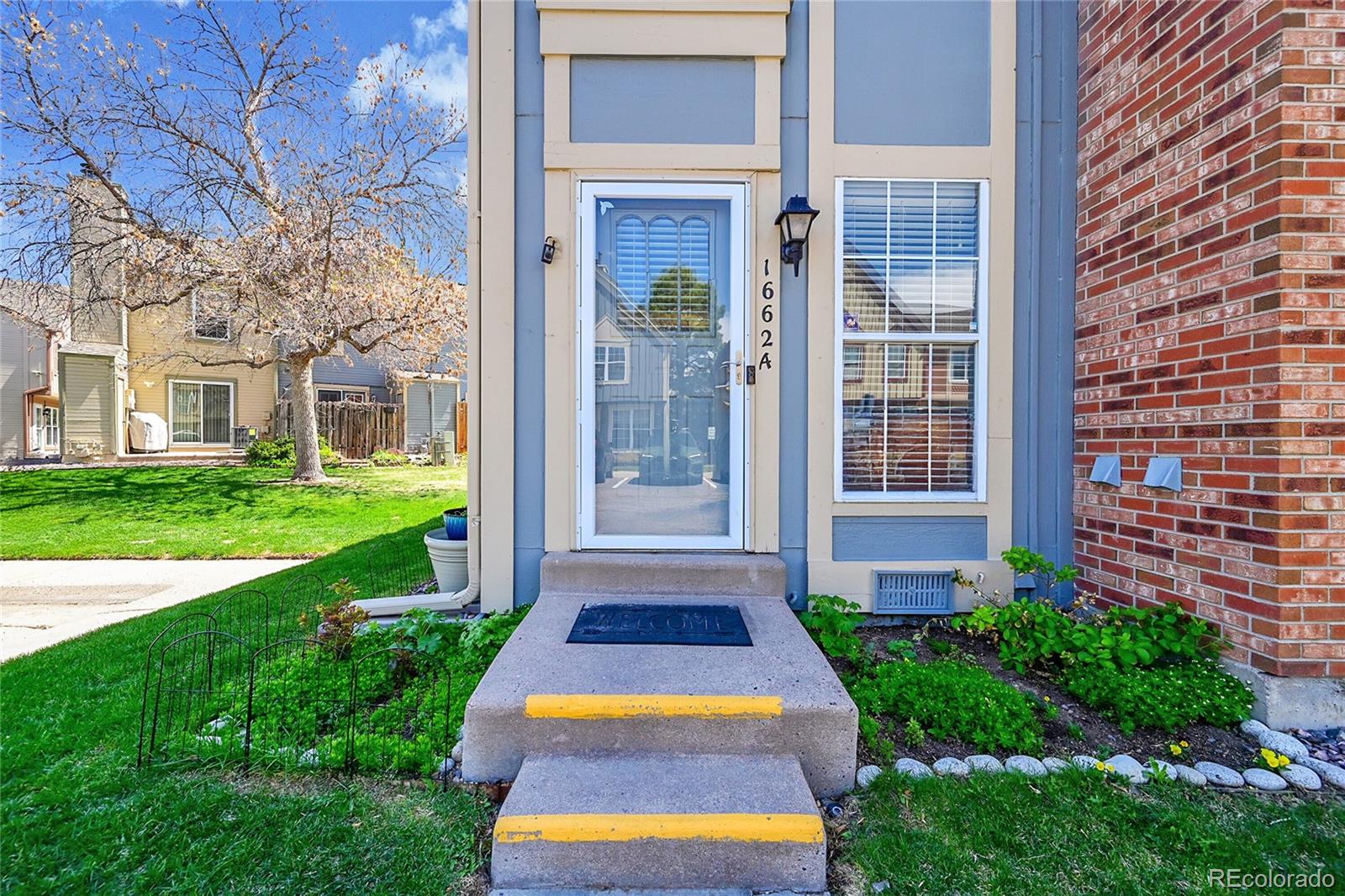 MLS Image #2 for 1662 s blackhawk way,aurora, Colorado