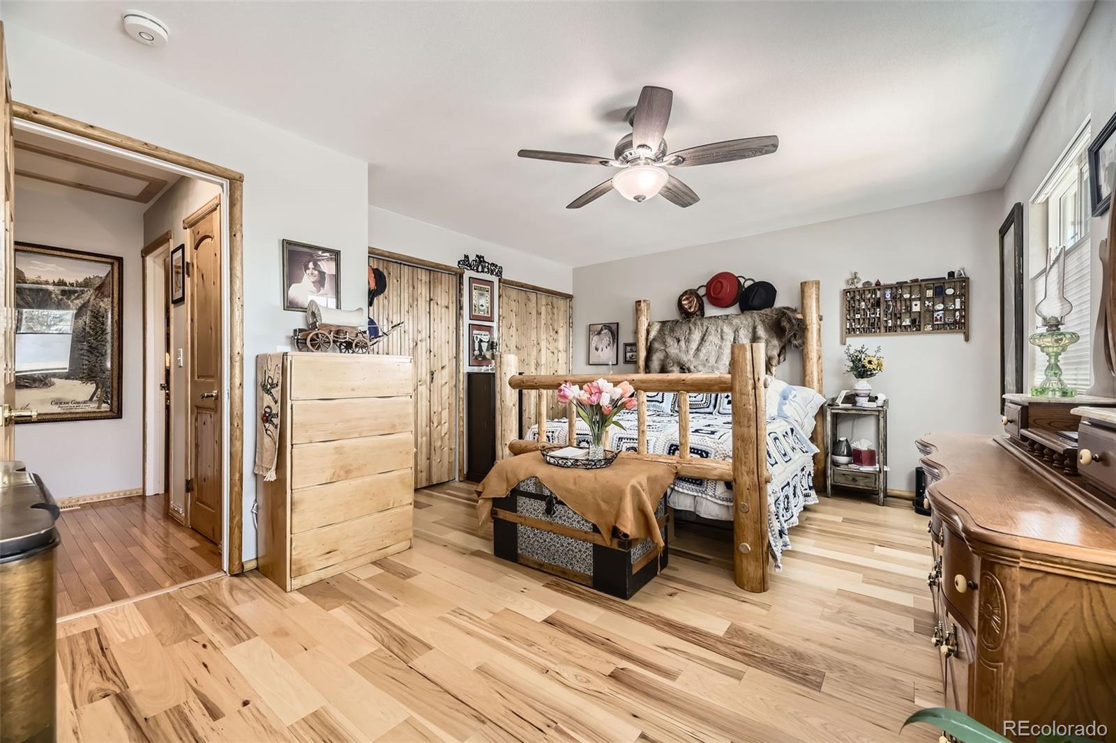 MLS Image #15 for 4845 s taft street,morrison, Colorado