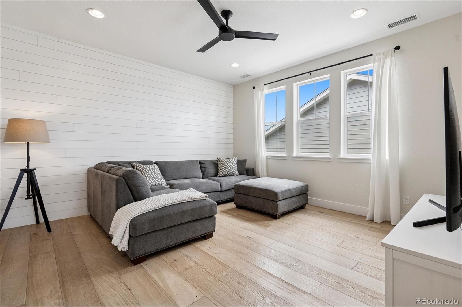 MLS Image #43 for 6851  copper sky circle,castle pines, Colorado