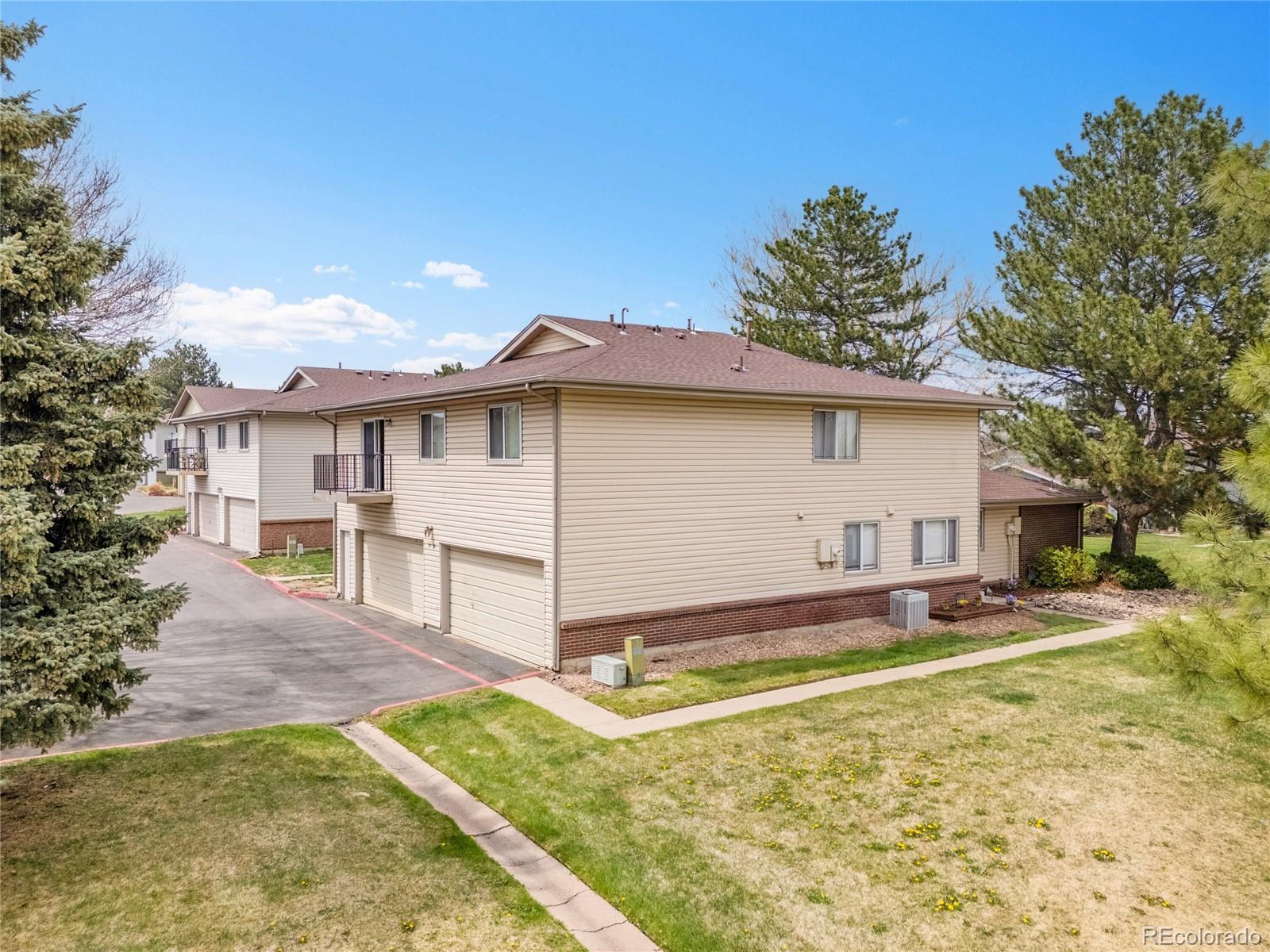MLS Image #12 for 3355 s flower street,lakewood, Colorado