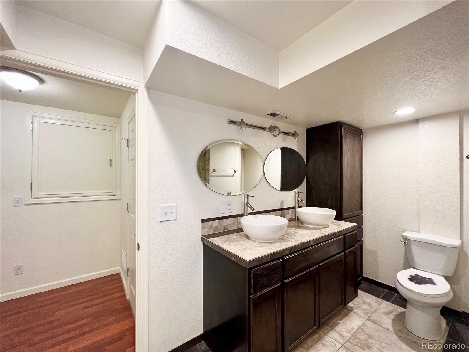 MLS Image #23 for 20532 e lake circle,centennial, Colorado