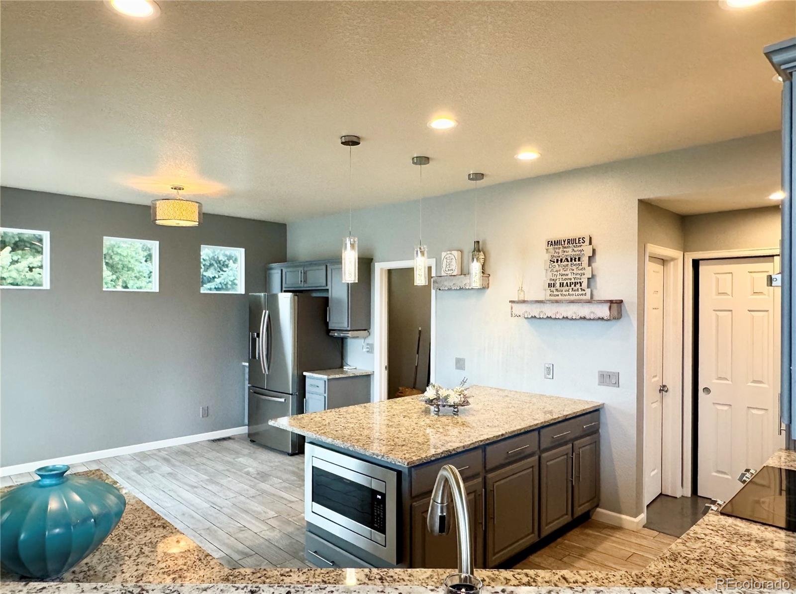 MLS Image #4 for 20532 e lake circle,centennial, Colorado