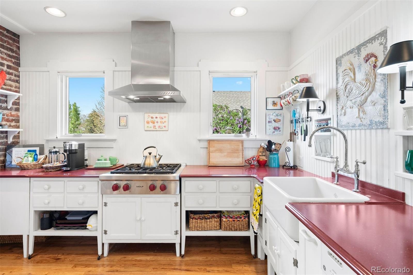 MLS Image #10 for 1439 s emerson street,denver, Colorado
