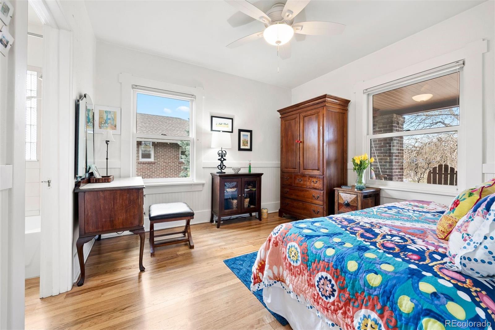 MLS Image #23 for 1439 s emerson street,denver, Colorado