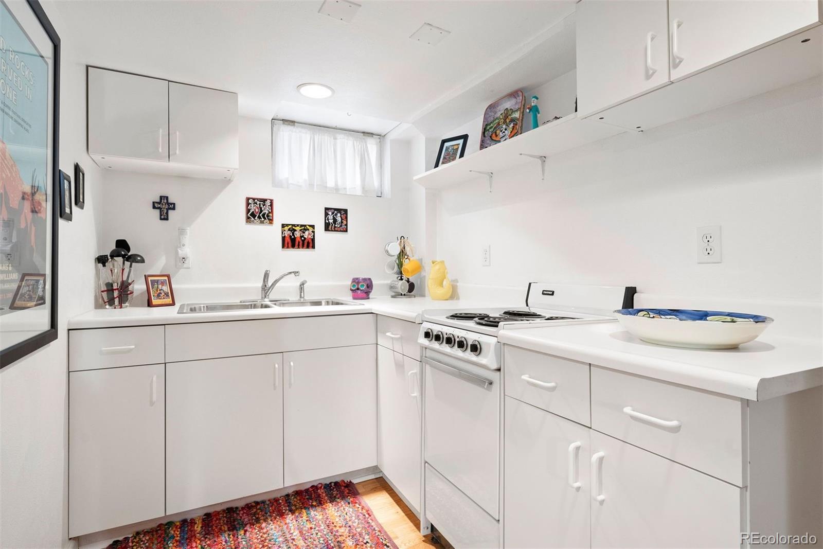 MLS Image #32 for 1439 s emerson street,denver, Colorado