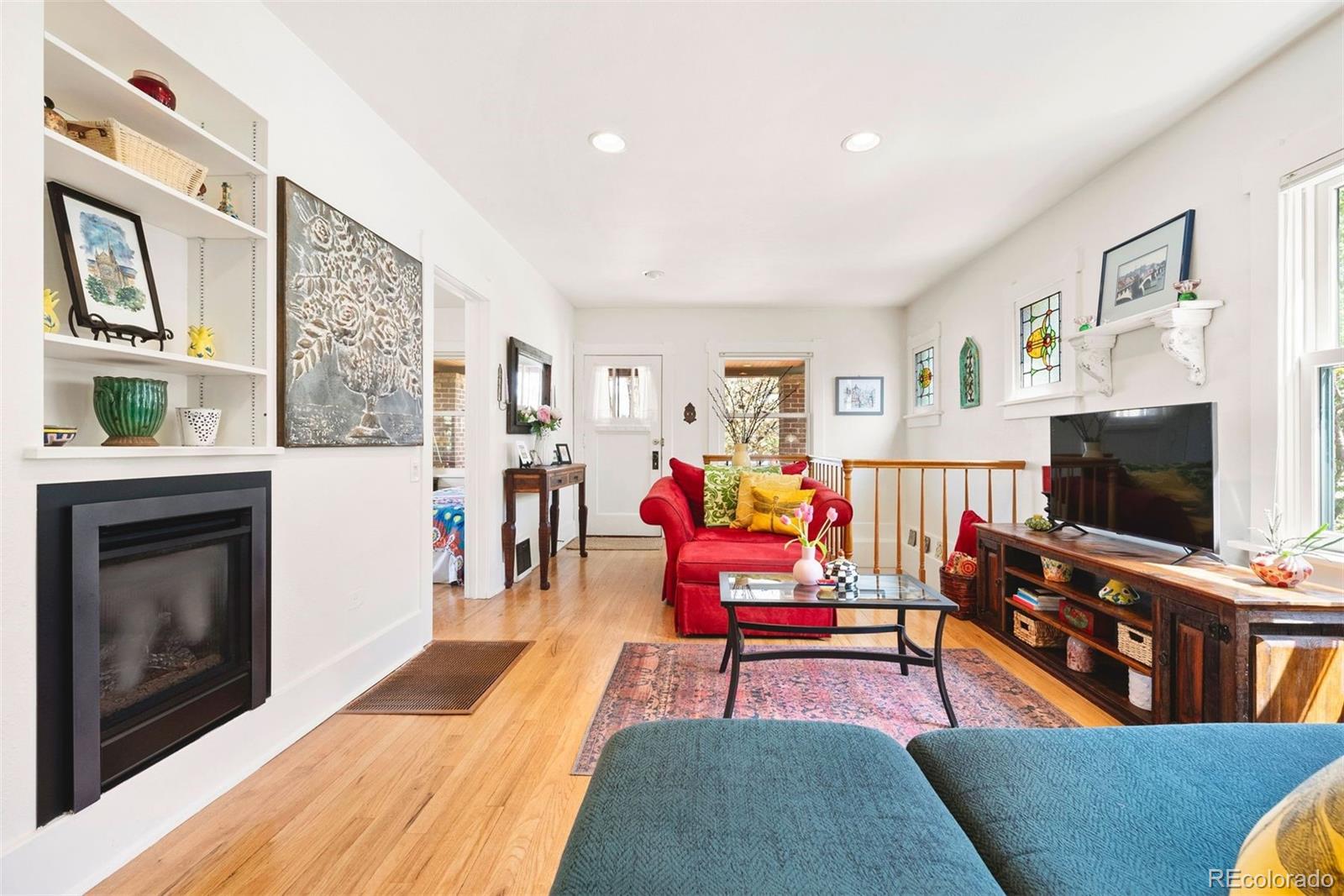 MLS Image #4 for 1439 s emerson street,denver, Colorado