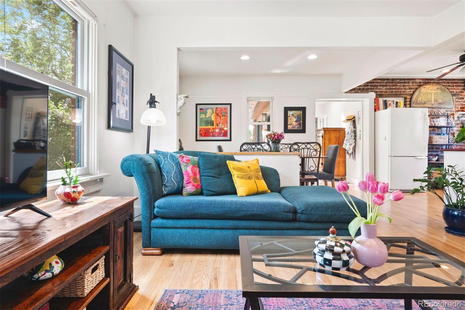 MLS Image #8 for 1439 s emerson street,denver, Colorado