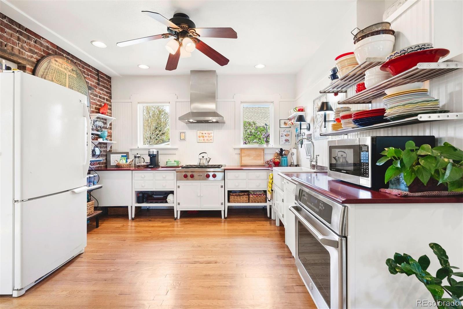 MLS Image #9 for 1439 s emerson street,denver, Colorado