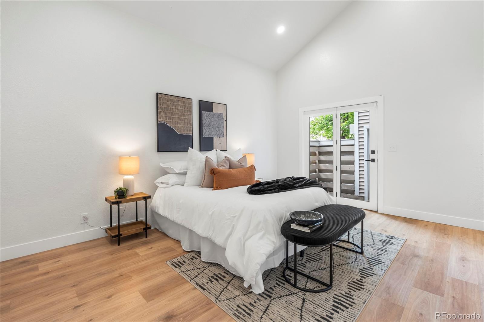 MLS Image #13 for 2275 s yosemite circle,denver, Colorado