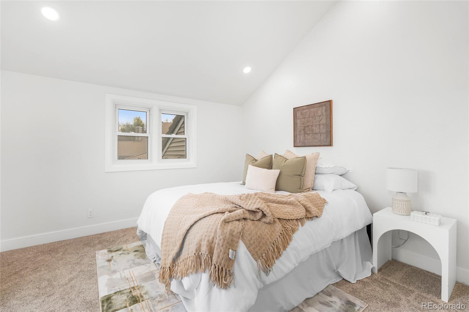 MLS Image #20 for 2275 s yosemite circle,denver, Colorado