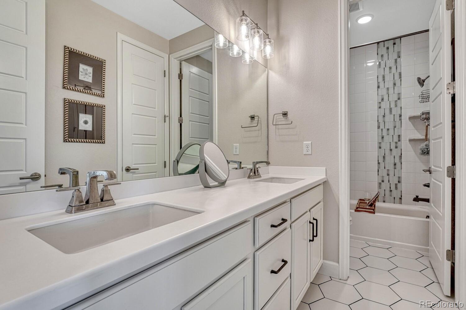 MLS Image #20 for 6860 s yantley court,aurora, Colorado