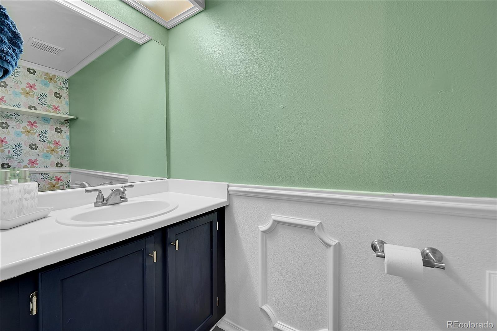 MLS Image #8 for 18273 e arizona avenue d,aurora, Colorado