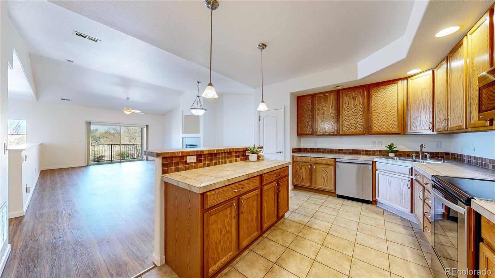 MLS Image #13 for 11374  xavier drive,westminster, Colorado