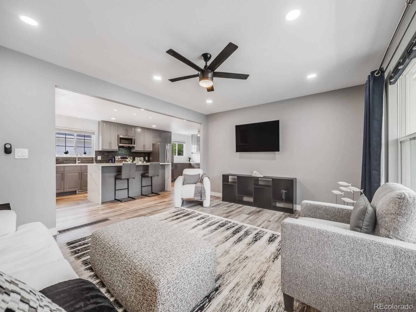 MLS Image #6 for 6863 s detroit circle,centennial, Colorado