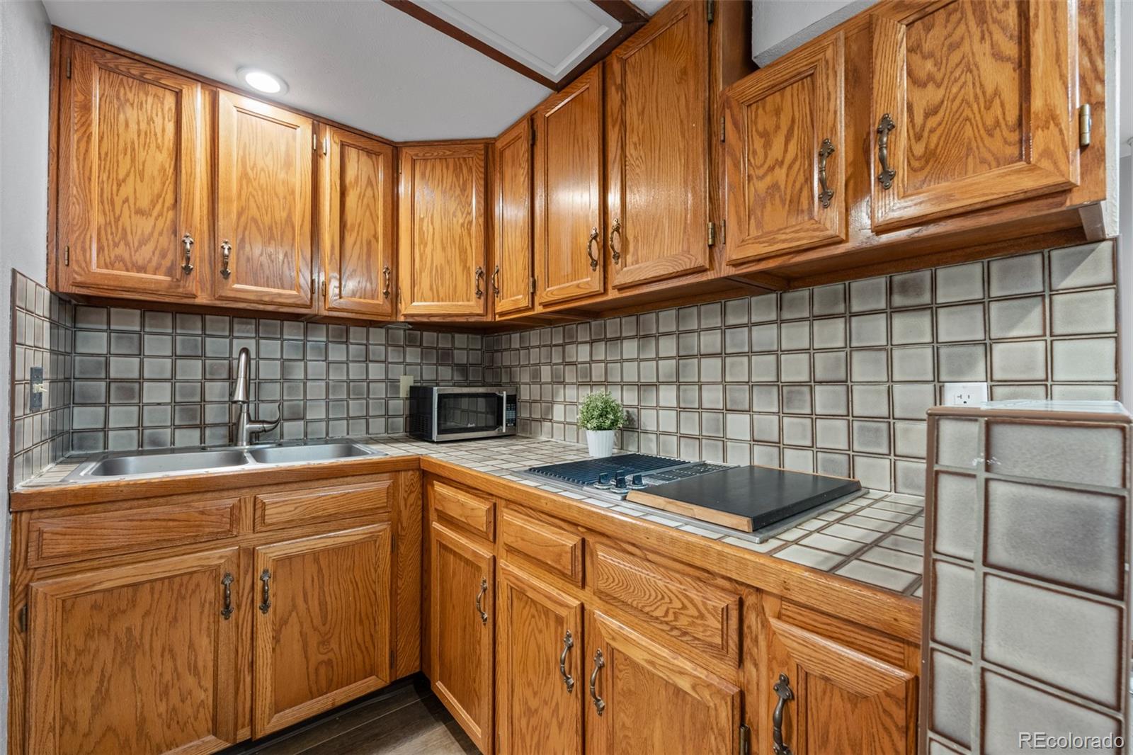 MLS Image #35 for 5531 s telluride court,centennial, Colorado