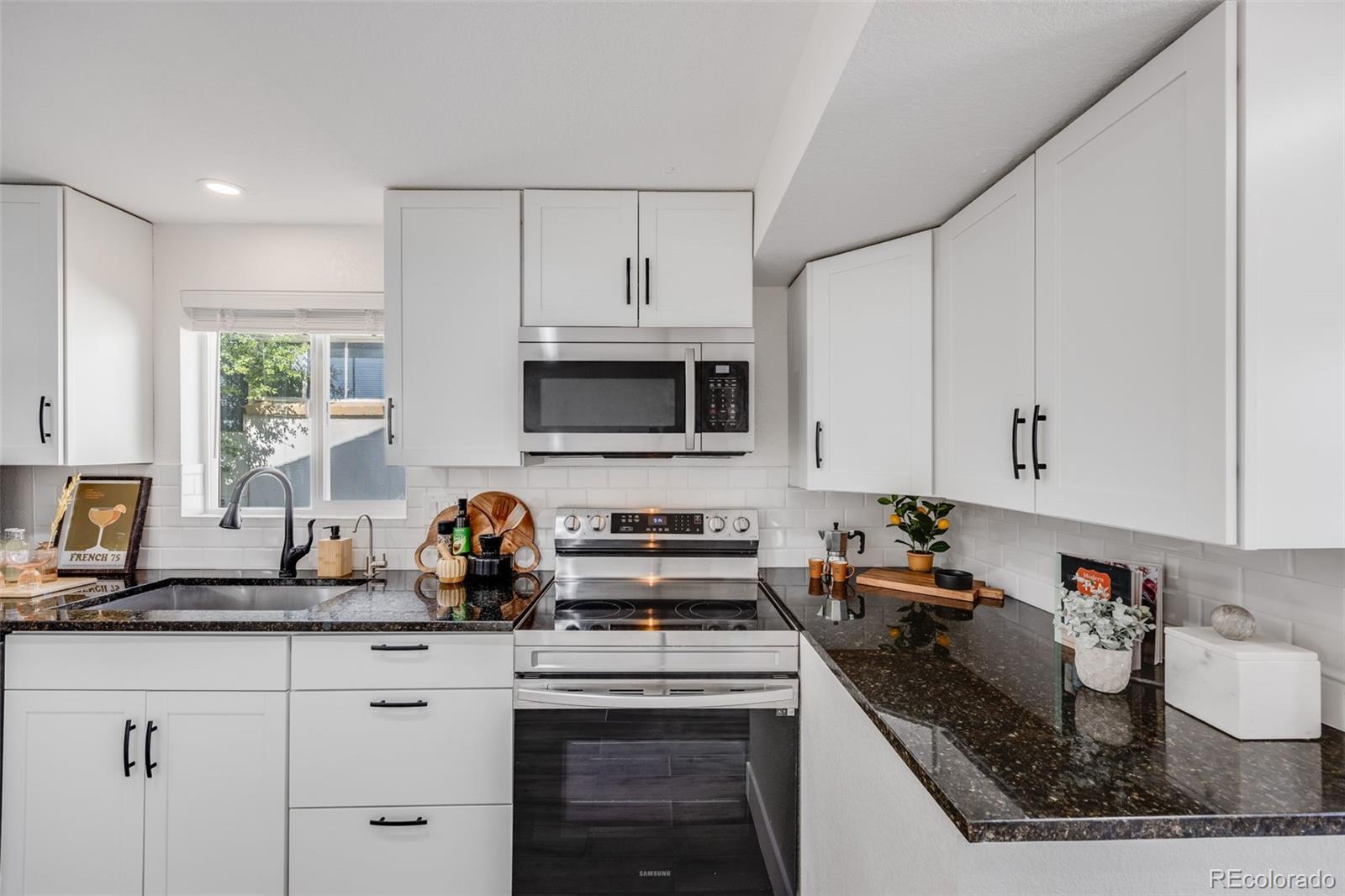 MLS Image #11 for 3249 w alaska place,denver, Colorado