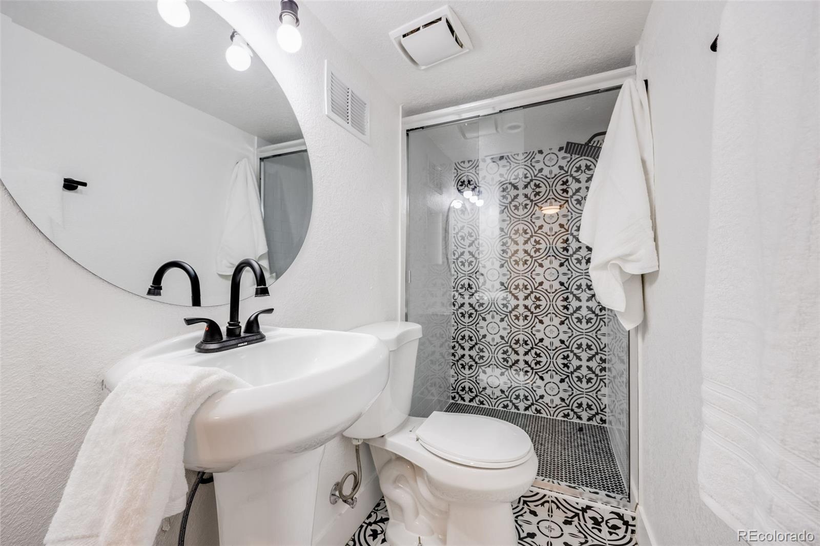MLS Image #17 for 3249 w alaska place,denver, Colorado
