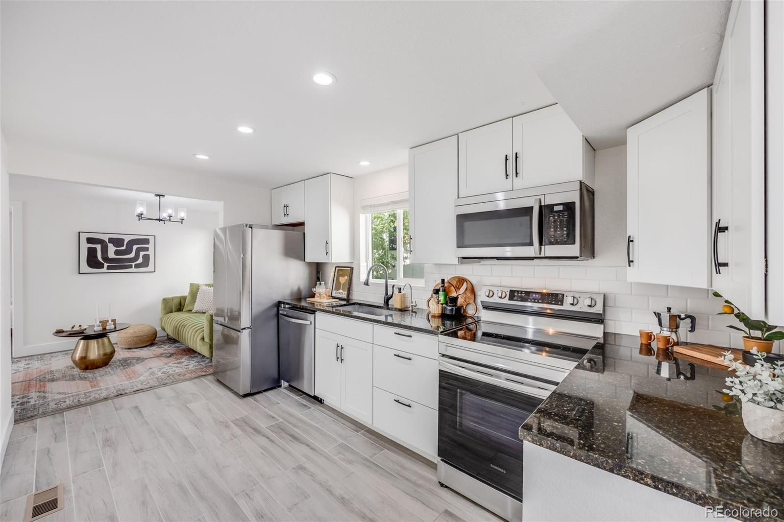 MLS Image #9 for 3249 w alaska place,denver, Colorado